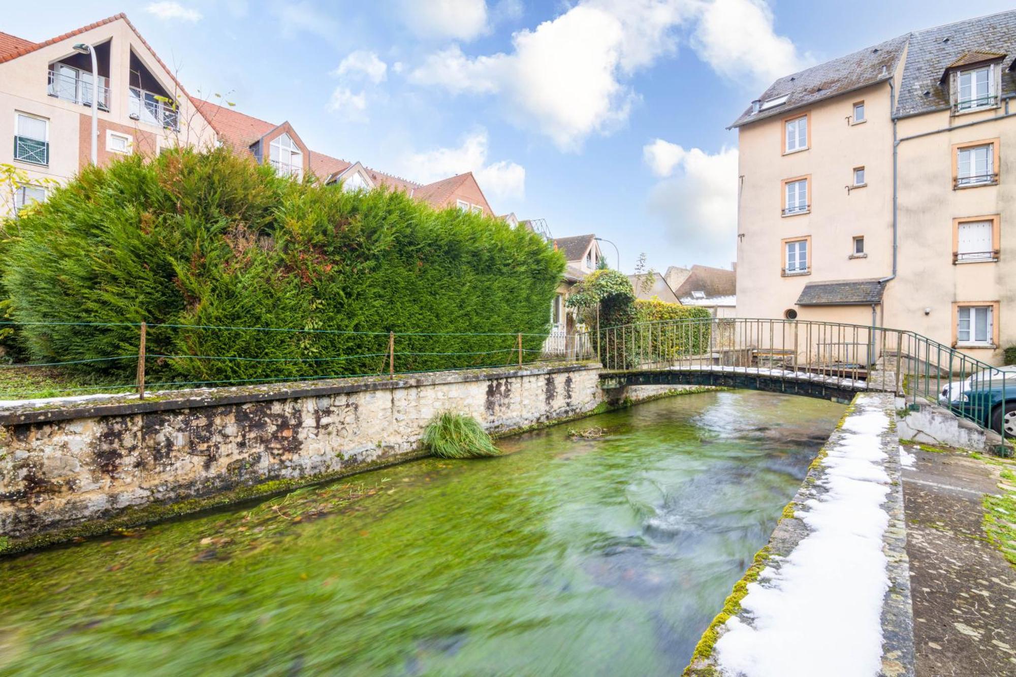 Studio Chaleureux A Etampes, France Eksteriør billede